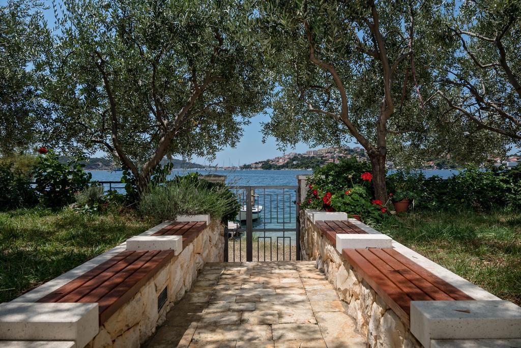 Apartman Roza Rogoznica  Εξωτερικό φωτογραφία