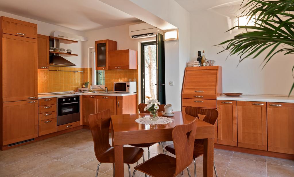 Apartman Roza Rogoznica  Εξωτερικό φωτογραφία